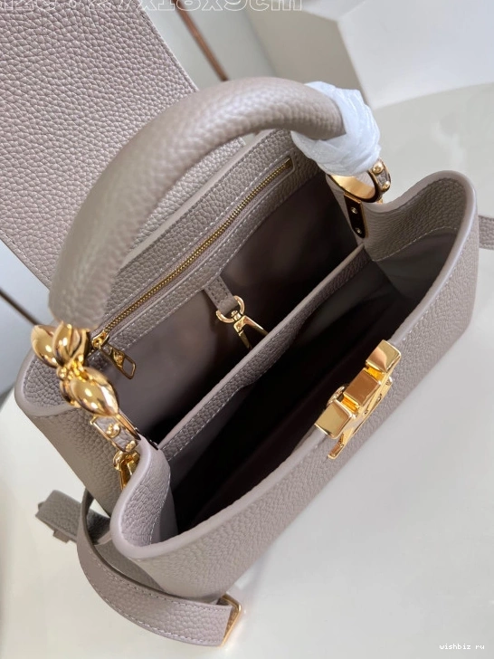 WIS BB-27*18*9CM CAPUCINES VUITTON LOUIS 0103